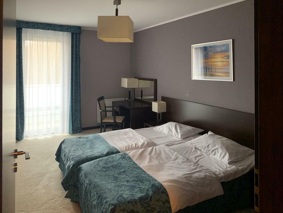 Apartament Tit Aquarius Spa 科沃布热格 外观 照片